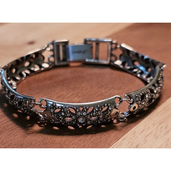 Brighton Jewelry - Brighton Silver Tone Floral Filigree Crystal Link Bracelet